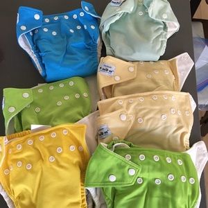Lot of 8 cloth diapers!
